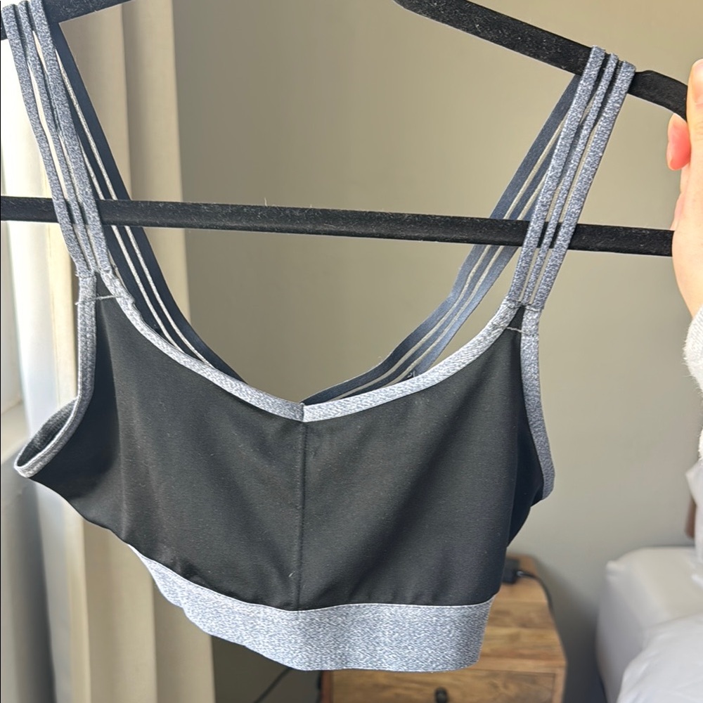 Women's Black and Gray Strappy Sports Bra